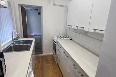 4 bed house, Heeley Road, Selly Park, Birmingham, B296EL - Image 2